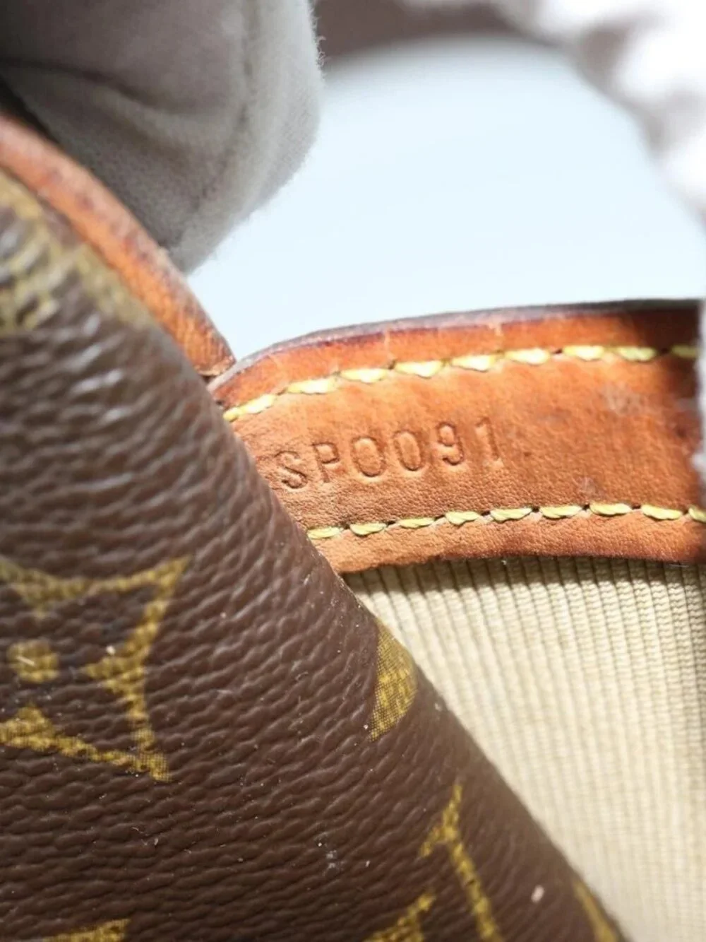 LOUIS VUITTON Monogram Reporter PM Shoulder Bag M45254 LV Auth th4736 - Picture 10 of 16